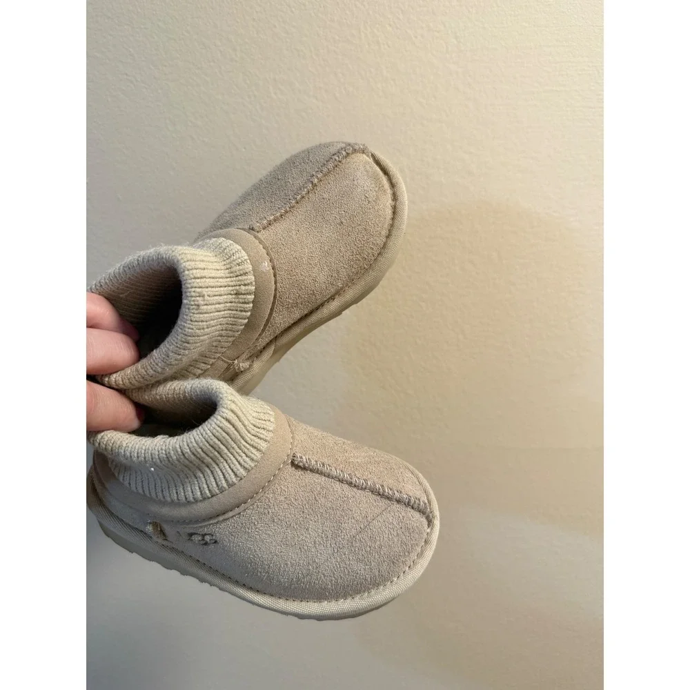 UGG Tasman II Suede Slippers Boots Sand Beige Kids toddler Size 6 1019066K